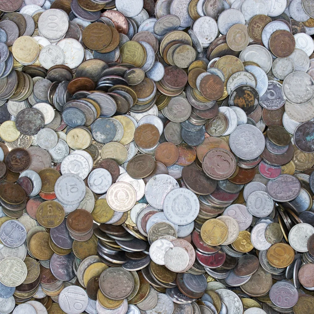 Mixed currency coins collection